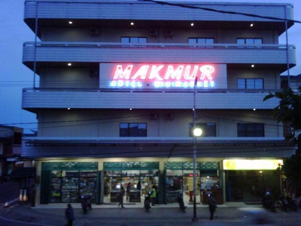 טראקאן Hotel Makmur מראה חיצוני תמונה